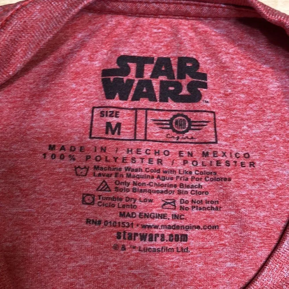 Star Wars Mad Engine Cooling Tee 100% Polyester - Picture 9 of 9